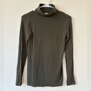 Women's Olive Turtleneck Long Sleeve Top